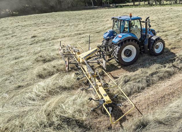 Krone rive med New Holland